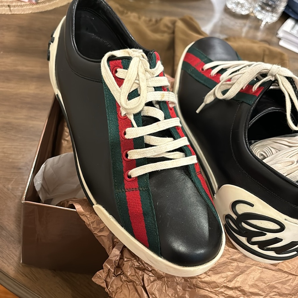 Vintage Gucci sneakers - Picture 2 of 12